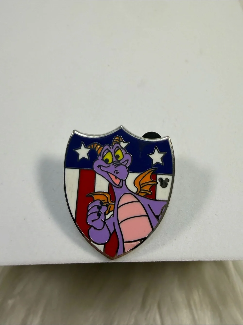 💙3/$20💙 DISNEY Purple Dragon Shield Enamel Pin - Patriotic Design